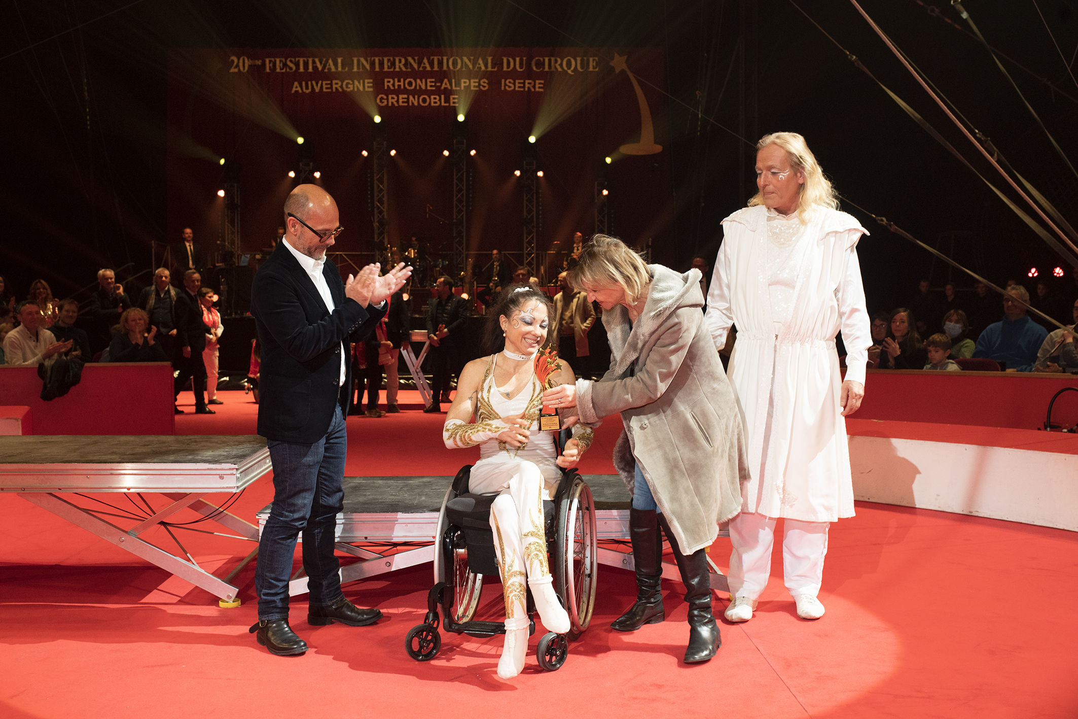 ETOILE PRIX SPECIAL DU HANDICAP / Conseil Département de l’Isère - SLYK PAN / Paraplegic Handstand Performer
