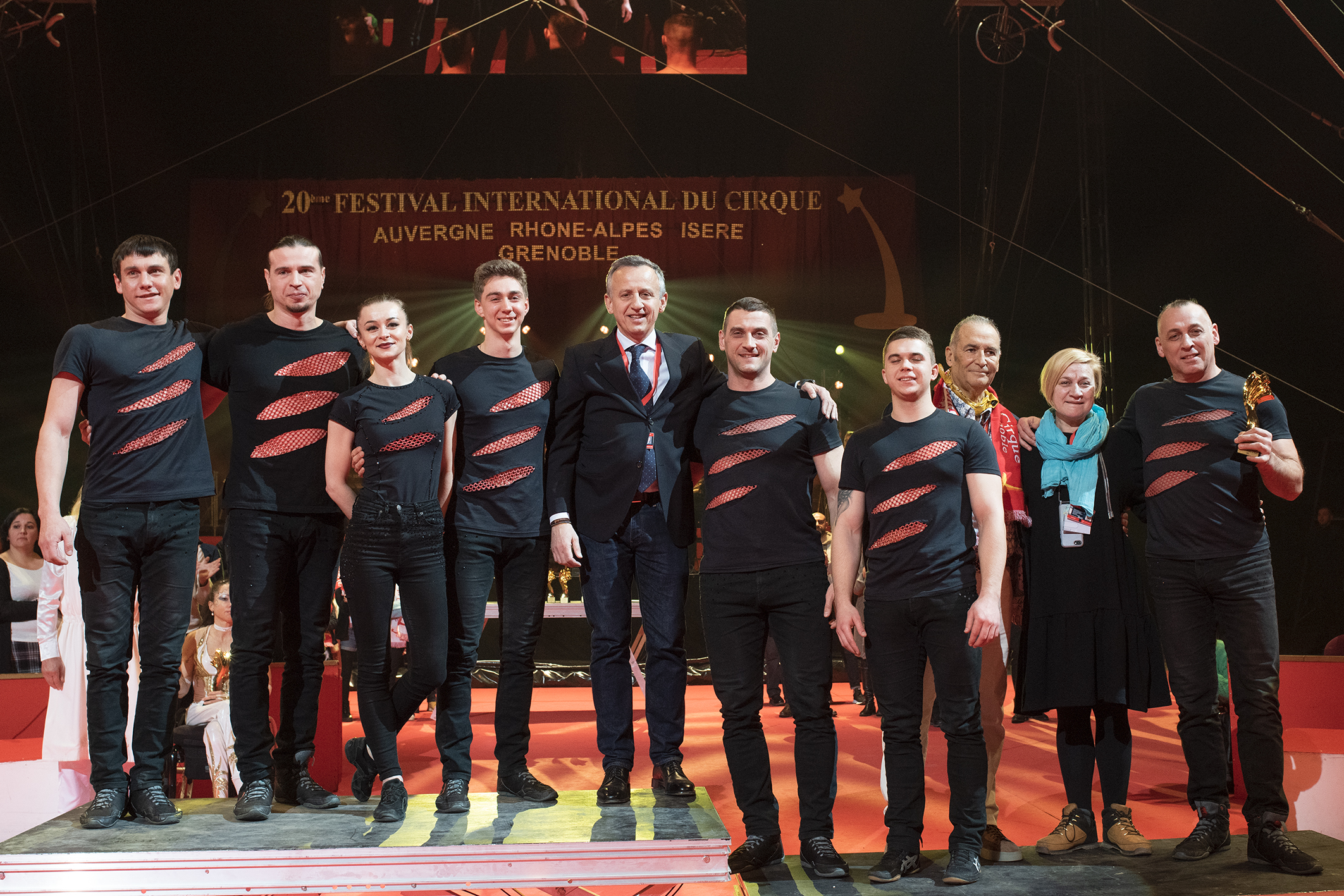 ETOILE PRIX D’HONNEUR / du Producteur Guy CHANAL - THE BIKERS / Ecole de Cirque d’Ukraine / Acrobates sur pneus