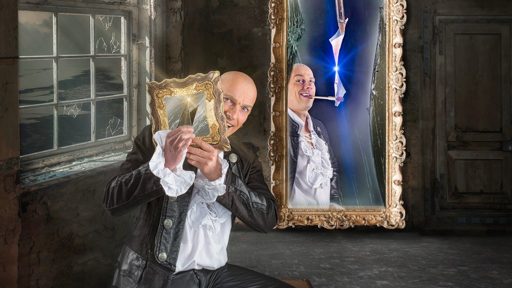 Wolf Fisher Broken Glass Balance